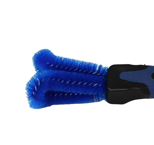 CEPILLO PARA LIMPIAR RADIOS Y AROS DE MOTOCICLETA